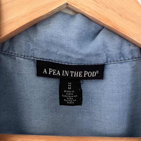 A Pea in the Pod Cotton Chambray Maternity & Nursing Short Sleeve Dress | M - Picture 6 of 8